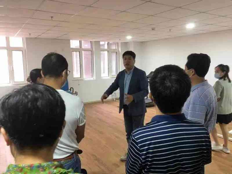 西青区政协辅导前来西青ng电子游戏智慧为老服务中心调研领导工